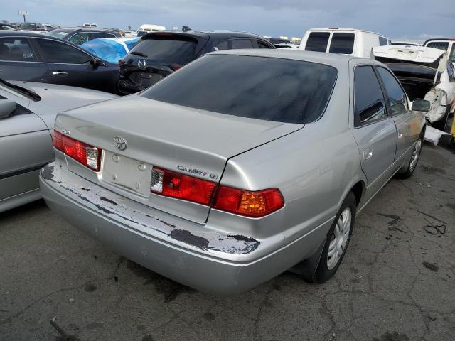 JT2BG22K2Y0491612 - 2000 TOYOTA CAMRY GRAY photo 4