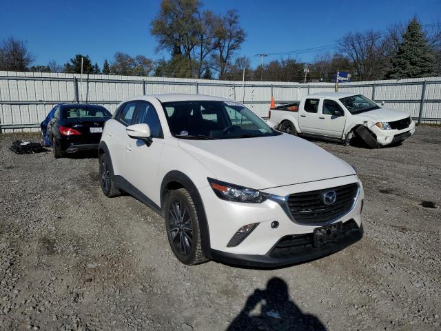 JM1DKFC7XJ0316448 - 2018 MAZDA CX-3 TOURI WHITE photo 1