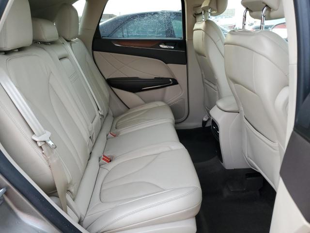 5LMCJ2C99HUL44679 - 2017 LINCOLN MKC SELECT გრაფიტი ფოტო 11