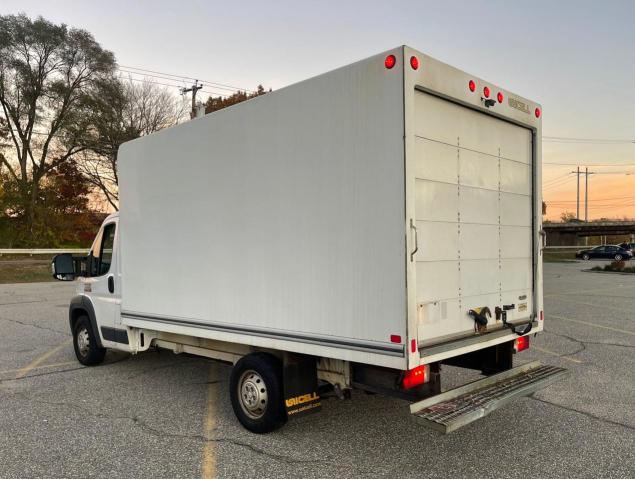 3C7WRVLGXJE113388 - 2018 RAM PROMASTER WHITE photo 5