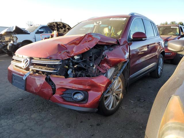 WVGBV3AX0DW102551 - 2013 VOLKSWAGEN TIGUAN S BURGUNDY photo 2