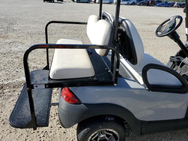 JE1720725892 - 2016 CLUB GOLF CART GRAY photo 6