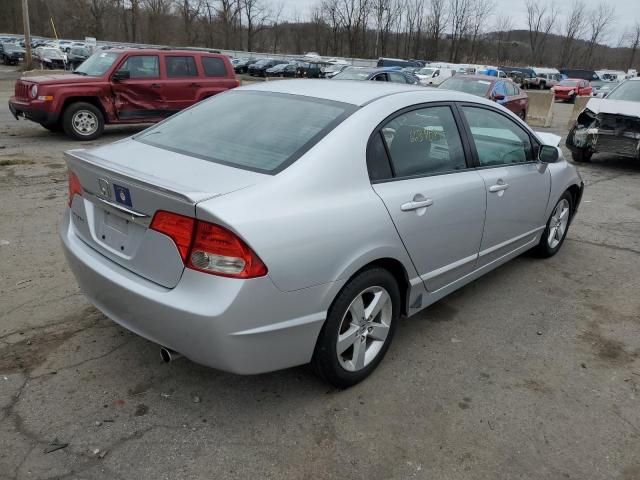 2HGFA16629H538587 - 2009 HONDA CIVIC LX-S فضي صورة 3