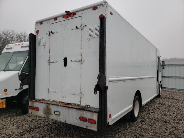 4UZAANDU38CAC3692 - 2008 FREIGHTLINER CHASSIS M WHITE photo 4