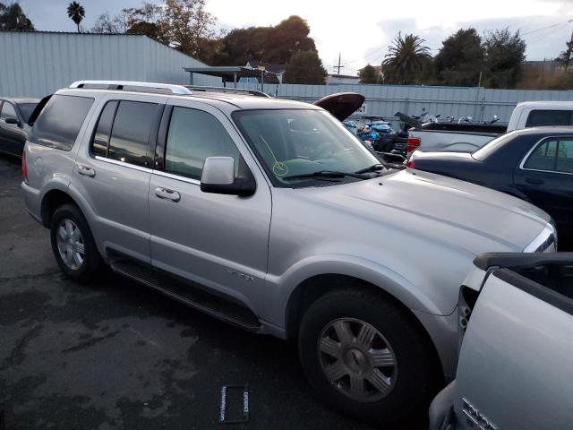 5LMEU88H15ZJ06911 - 2005 LINCOLN AVIATOR 银色 照片 1