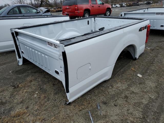 4F0RDP1CKUPBED22 - 2022 FORD TRUCKBED WHITE photo 2