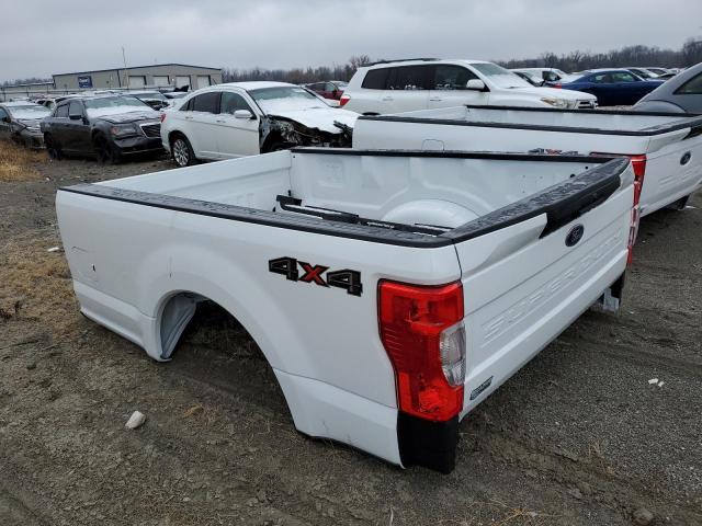 4F0RDP1CKUPBED22 - 2022 FORD TRUCKBED WHITE photo 3