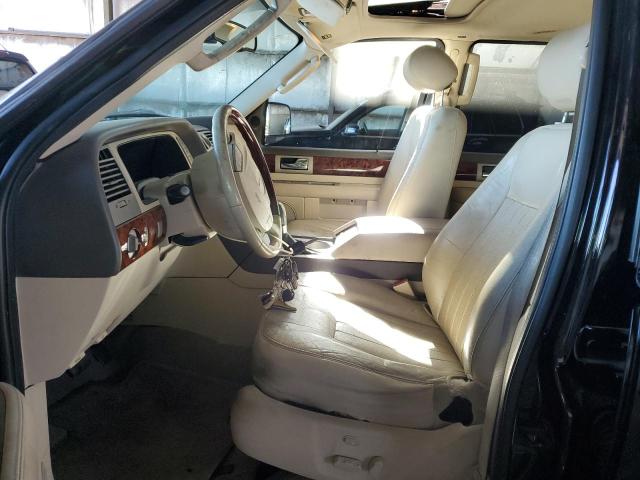 5LMFU27R04LJ28170 - 2004 LINCOLN NAVIGATOR 黑色 照片 7