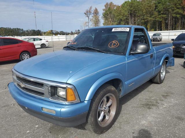 1GCCS1446T8110034 - 1996 CHEVROLET S TRUCK S1 BLUE photo 2