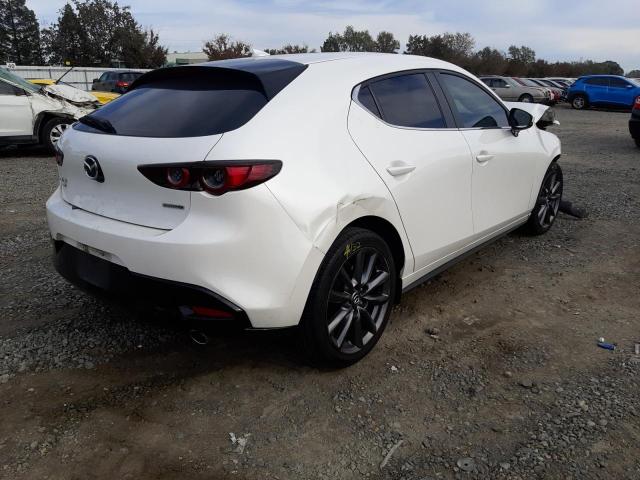 JM1BPBMM0L1169804 - 2020 MAZDA 3 PREFERRE WHITE photo 4