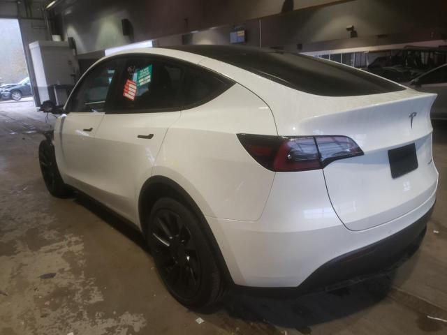 7SAYGDEE2NF385664 - 2022 TESLA MODEL Y WHITE photo 3