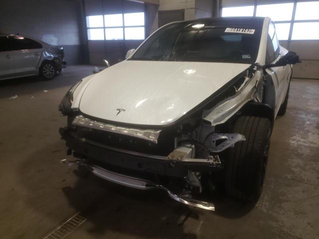 7SAYGDEE2NF385664 - 2022 TESLA MODEL Y Blanc photo 9