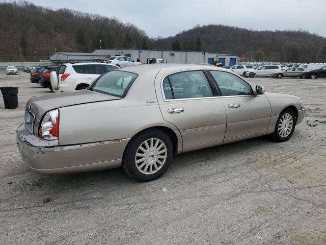 1LNHM82W13Y703289 - 2003 LINCOLN TOWN CAR S GOLD photo 3