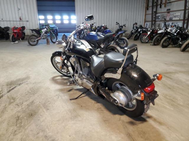 JH2SC6707AK000891 - 2010 HONDA VT1300 CS BLACK photo 3