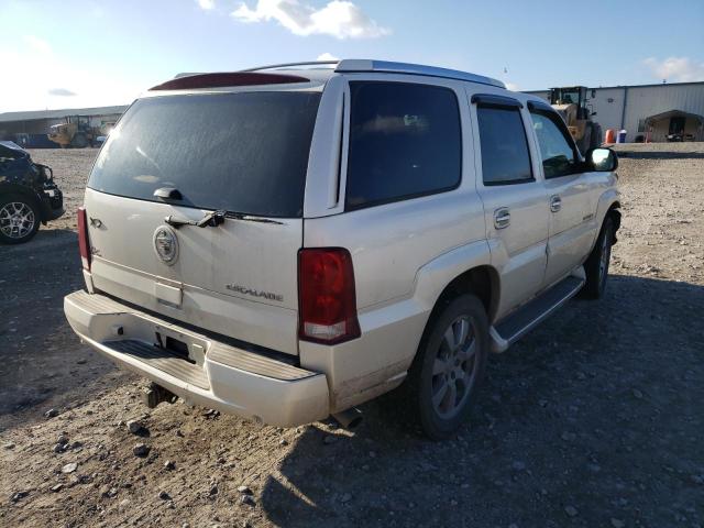 1GYEK63N65R202686 - 2005 CADILLAC ESCALADE WHITE photo 4