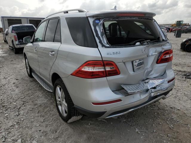 4JGDA5HB2CA075505 - 2012 MERCEDES-BENZ ML 350 4MA SILVER photo 3