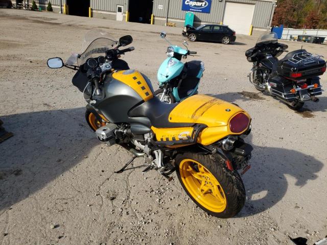 WB10432A54ZB54202 - 2004 BMW R1100 S YELLOW photo 3