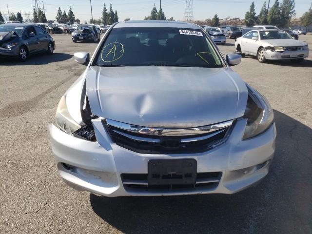 1HGCP3F80CA025763 - 2012 HONDA ACCORD EXL SILVER photo 9