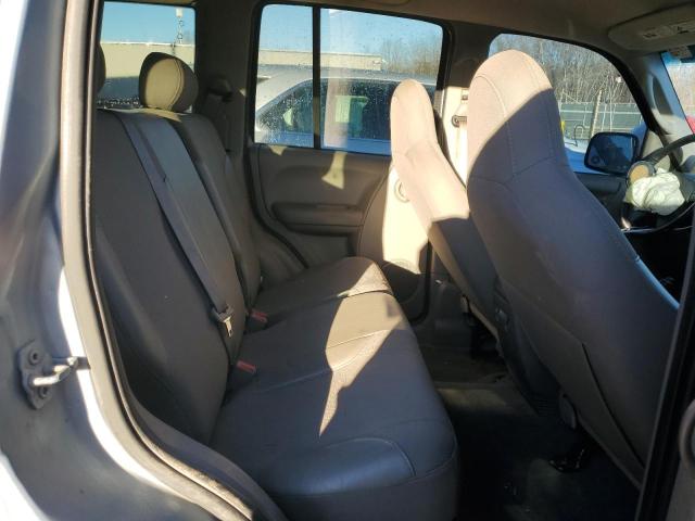 1J4GL38K54W160384 - 2004 JEEP LIBERTY RE Gümüş foto 6