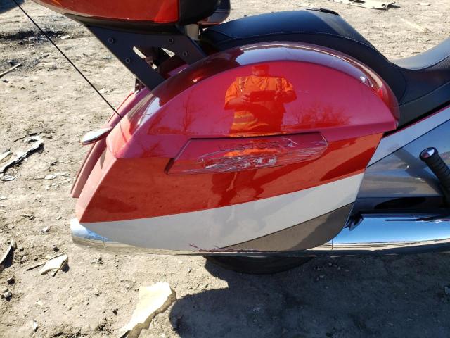 5VPYW36N8F3046433 - 2015 VICTORY MOTORCYCLES MAGNUM RED photo 9
