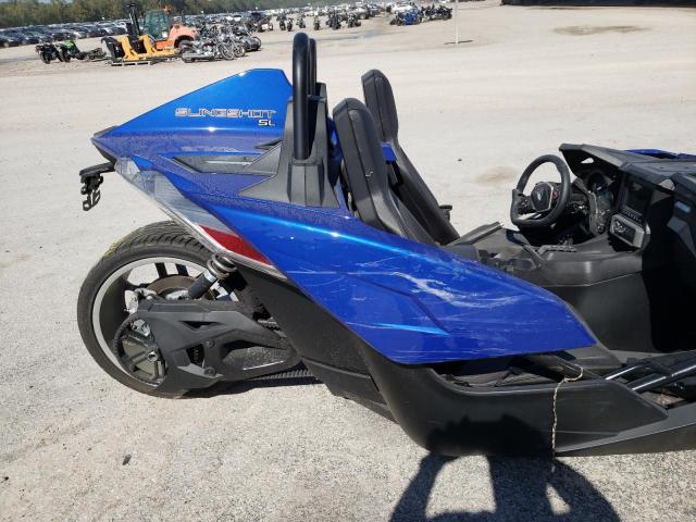 57XAAPHD0N8151941 - 2022 POLARIS SLINGSHOT BLUE photo 6
