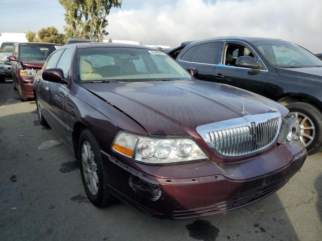 1LNHM82W66Y623779 - 2006 LINCOLN TOWN CAR S BURGUNDY photo 1