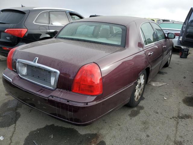 1LNHM82W66Y623779 - 2006 LINCOLN TOWN CAR S BURGUNDY photo 4