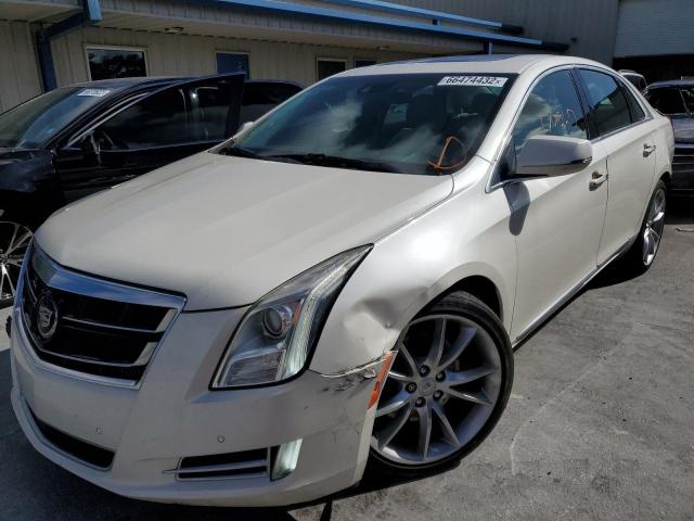 2G61V5S85E9194935 - 2014 CADILLAC XTS VSPORT WHITE photo 2