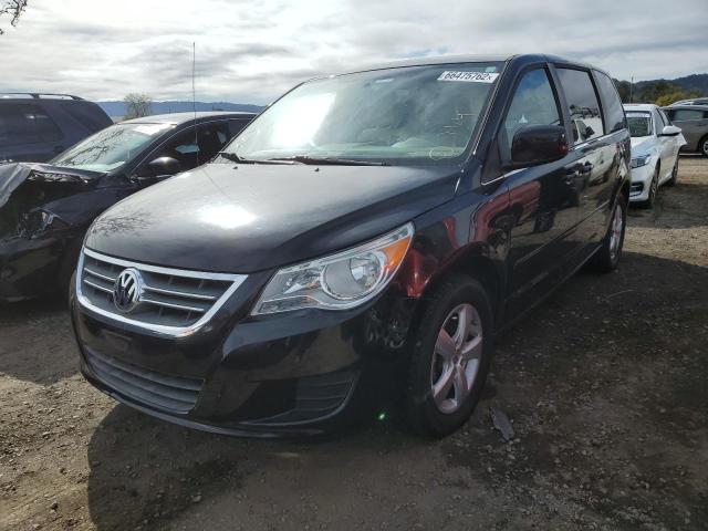 2V4RW3D16AR306238 - 2010 VOLKSWAGEN ROUTAN SE BLACK photo 2