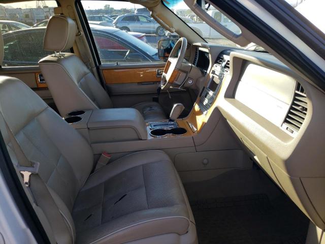 5LMFL27508LJ01184 - 2008 LINCOLN NAVIGATOR 白色 照片 5