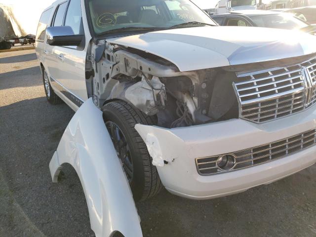 5LMFL27508LJ01184 - 2008 LINCOLN NAVIGATOR 白色 照片 9