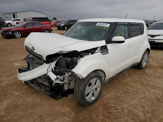 KNDJN2A26G7404357 - 2016 KIA SOUL WHITE photo 2