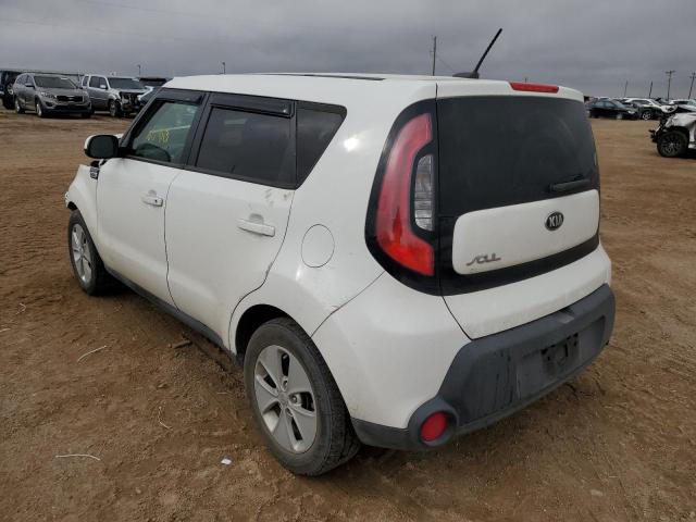 KNDJN2A26G7404357 - 2016 KIA SOUL WHITE photo 3