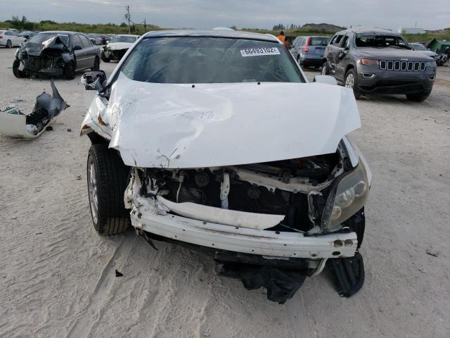 JTKDE167890288577 - 2009 TOYOTA SCION TC WHITE photo 5