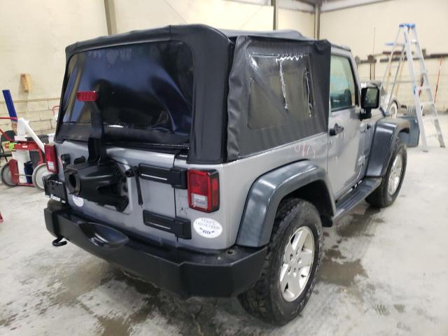 1C4AJWAG8EL176784 - 2014 JEEP WRANGLER S GRAY photo 4