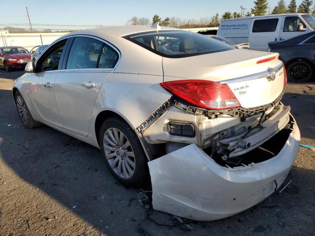 2G4GS5EV5D9124766 - 2013 BUICK REGAL PREM WHITE photo 3