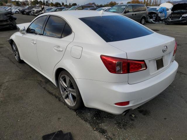 JTHBF5C25C5177361 - 2012 LEXUS IS 250 WHITE photo 3