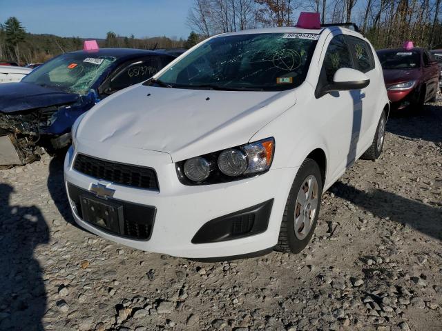 1G1JA6SG5E4207765 - 2014 CHEVROLET SONIC LS WHITE photo 2