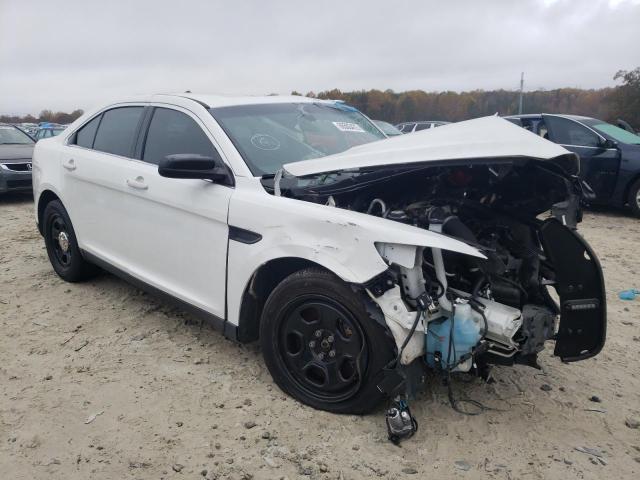 1FAHP2MT2HG133866 - 2017 FORD TAURUS POL WHITE photo 1