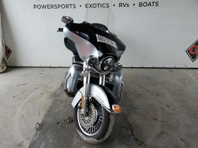 1HD1KEM15DB692571 - 2013 HARLEY-DAVIDSON FLHTK ELEC ვერცხლისფერი ფოტო 4