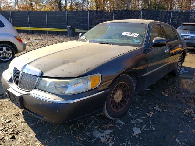 1LNFM81W8WY696502 - 1998 LINCOLN TWN CR SIG BLACK photo 2