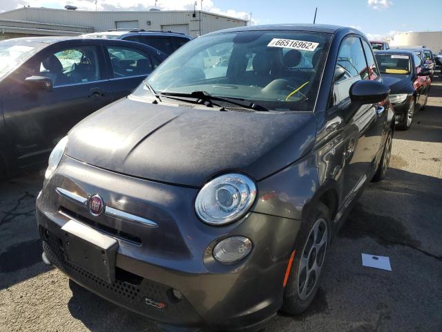 3C3CFFGE5FT623257 - 2015 FIAT 500 ELECTR GRAY photo 2