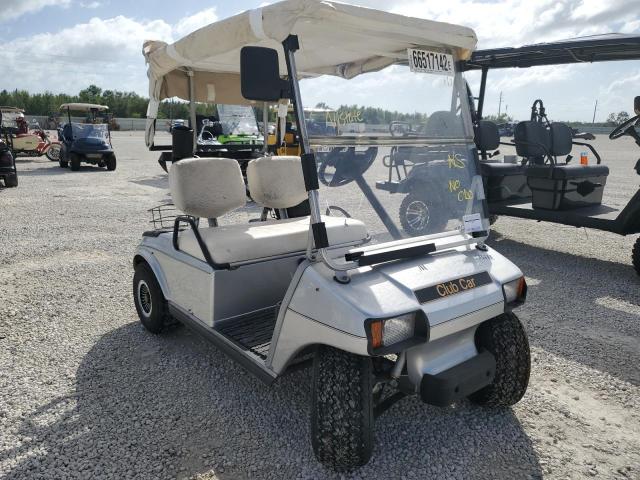 9508426276 - 1996 CLUB GOLF CART SILVER photo 1