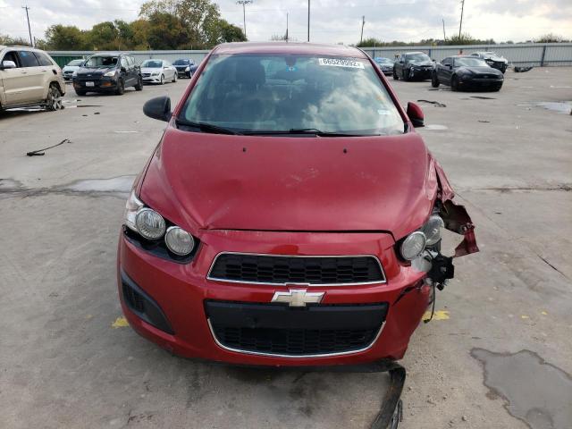 1G1JA5SH5E4214895 - 2014 CHEVROLET SONIC LS RED photo 5