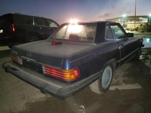 WDBBA48D0HA061647 - 1987 MERCEDES-BENZ 560 SL BLUE photo 4