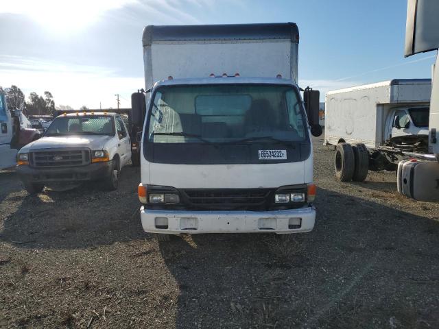 JALE5B149Y7900644 - 2000 ISUZU NQR WHITE photo 5