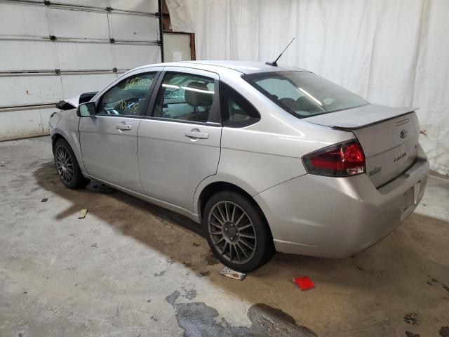 1FAHP3GN4BW204579 - 2011 FORD FOCUS SILVER photo 3