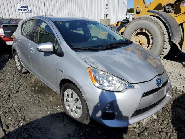 JTDKDTB33E1566208 - 2014 TOYOTA PRIUS C SILVER photo 1