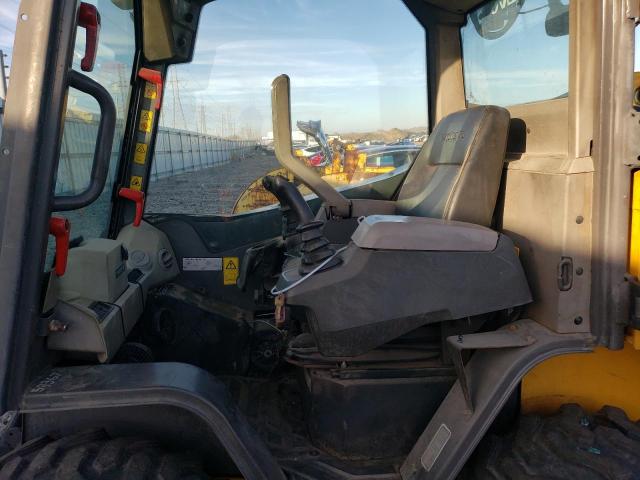 GE0110SSEB164J058 - 2013 VOLVO SKID STEER YELLOW photo 5