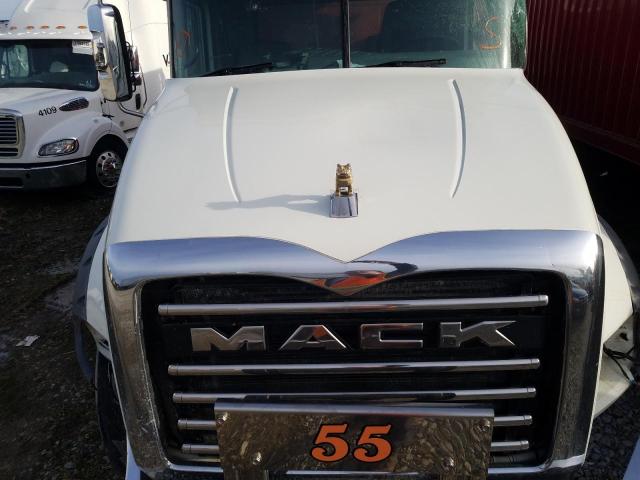 1M2AX13C7HM036389 - 2017 MACK 800 GU800 WHITE photo 7